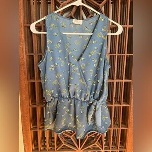 Women’s Sienna Sky top, bird print, size XS